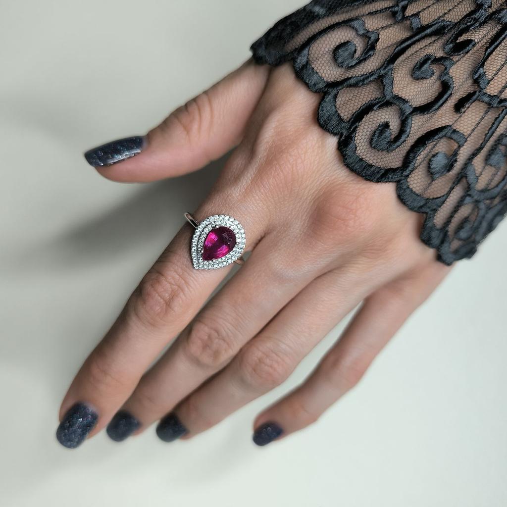 Серебряное кольцо с натуральным рубином 3.013ct, вес изделия 3,69 гр (2182429)