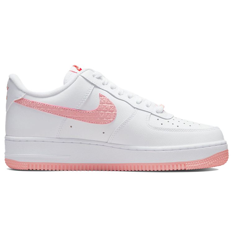 Nike Кроссовки женские Nike Air Force 1 Low День Святого Валентина 2022 Белый University-Red Sail DQ9320-100