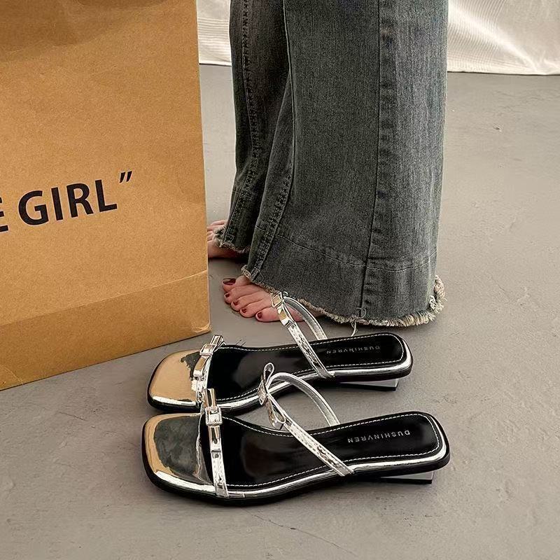 Fashion Internet celebrity ins trendy slippers wear bow women flat bottom word sandals 2025 new summer explosion