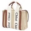 Chloe Woody Канва с принтом логотипа и кожаная сумка-тоут Женские сумки-тоут Цвет: Off-White CHC22-AS397I26-90U