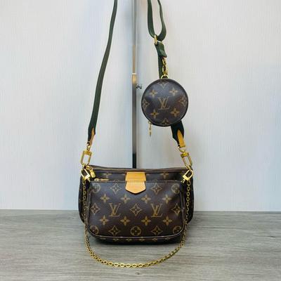 [Б/У] Multi Pochette Accessoires Цепочка Monogram Пять-в-одном Комбинированная сумка Покрытый холст Кожа Сумка для маджонга Подмышечная Ручная - Отличный #1N3FVUV
