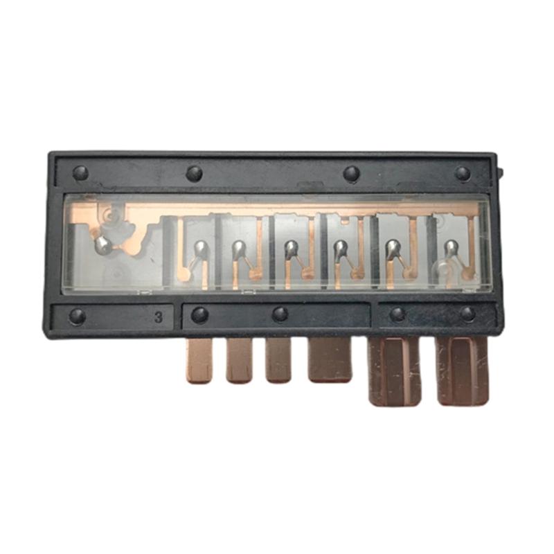 Professional Long Lasting Fuses Block Box Assembly 38231-TLA-A11 with Wear Resistant Construction for Electrical Safety