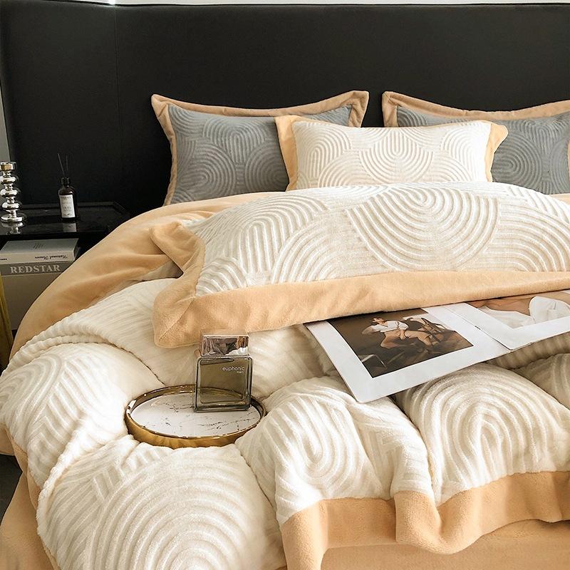 Комплект постельного белья из молочного флиса для беременных и младенцев класса А из четырех предметов для осени и зимы, теплый и толстый коралловый флис, сон обнаженным с флисом