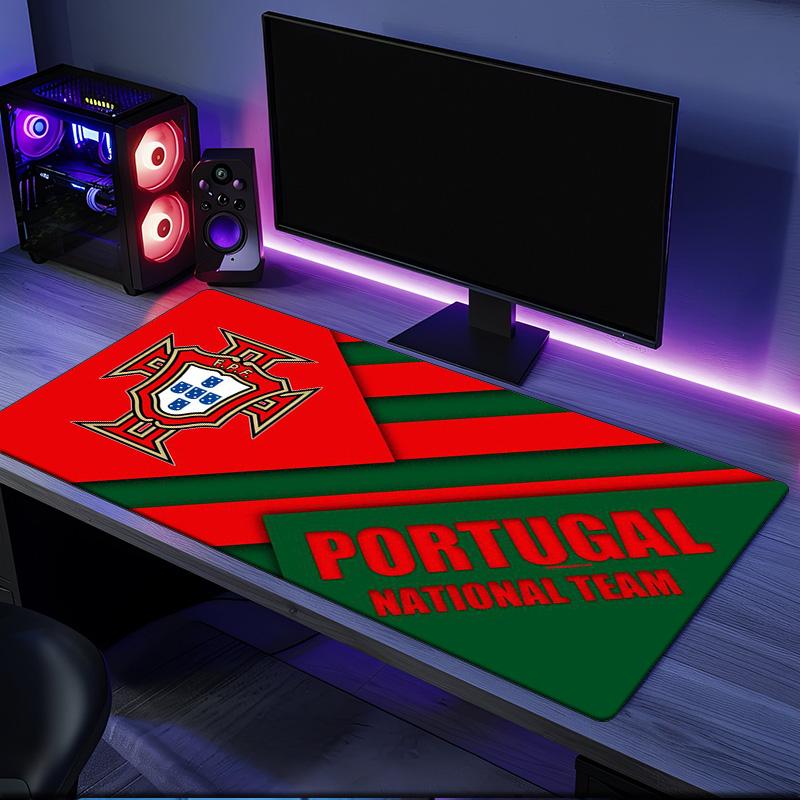 Portugal Football Crest mouse pad, rubber base, esports desk mat, mouse pad for gamers and office use, gaming desk , easy to clean mat