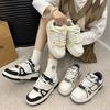 Premium sense versatile platform white shoes women's flat baseplate shoes 2025 super fire new popular spring and autumn casual sports shoes