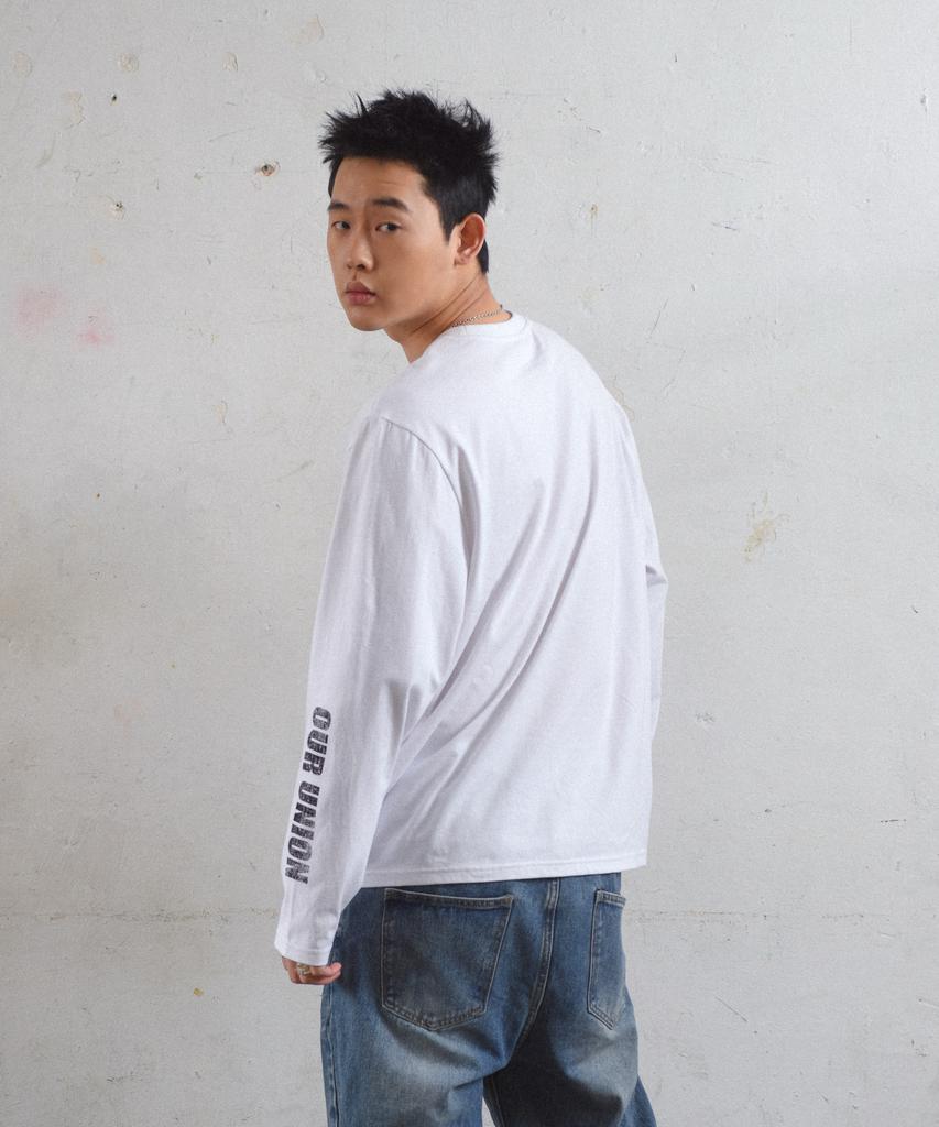AMOU Heart Skull Long Sleeve White
