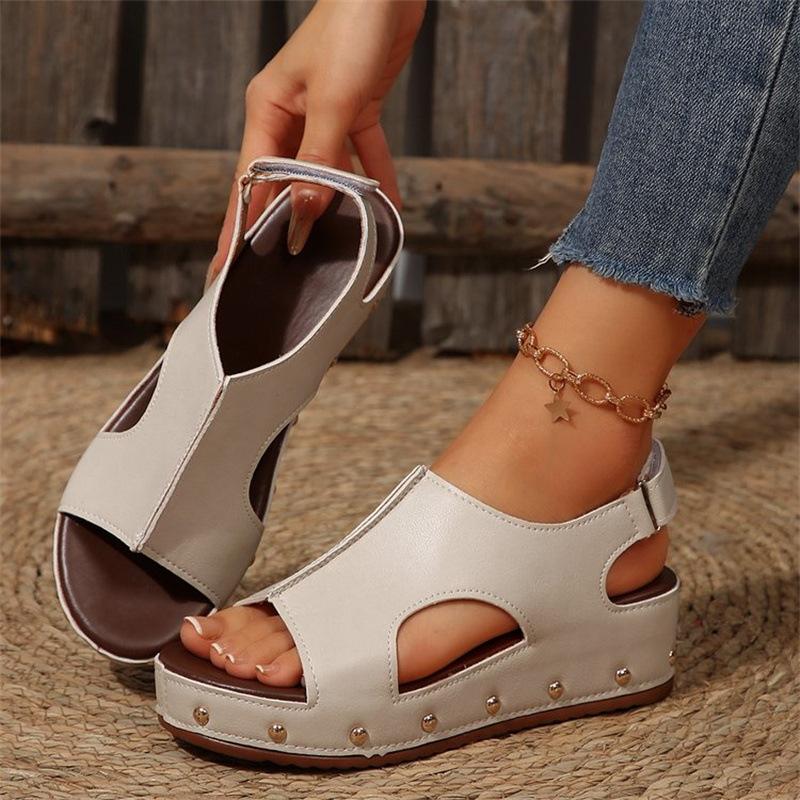 Fashion Summer Women's Sandals Heels Sandals Wedges Woman Platform Sandals Peep Toe PU Leather Rivet Fashion Sandalias De Mujer