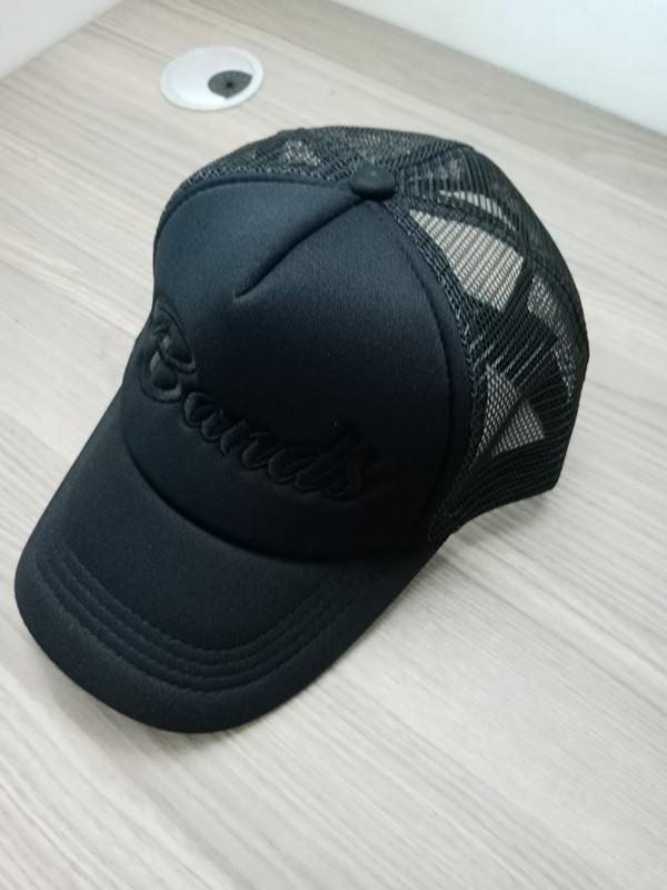 High Quality Adjustable Mesh Flat Soft Sport Caps Curved Brim Foam Blank Trucker Hats