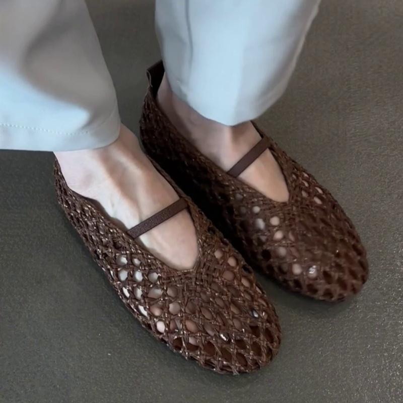 Модные туфли Мэри Джейн женские 2025 Лето Новая мода Ажурные сандалии Тренд Мягкие однотонные туфли на плоской подошве Римский стиль Плетеные женские сандалии на плоской подошве