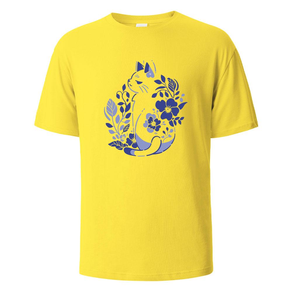 Mens Printed TShirt Blue And White Porcelain Cat Graphic 100Cotton Oneck Shortsleeved Tees For Men Women Summer Fashion Tops