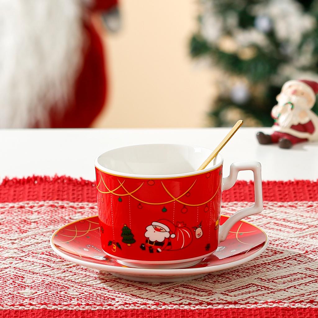 Набор новых рождественских подарочных кофейных чашек с ложками, высококлассные парные чашки для воды, сувенирный подарок, маленькая подарочная чашка для девочек