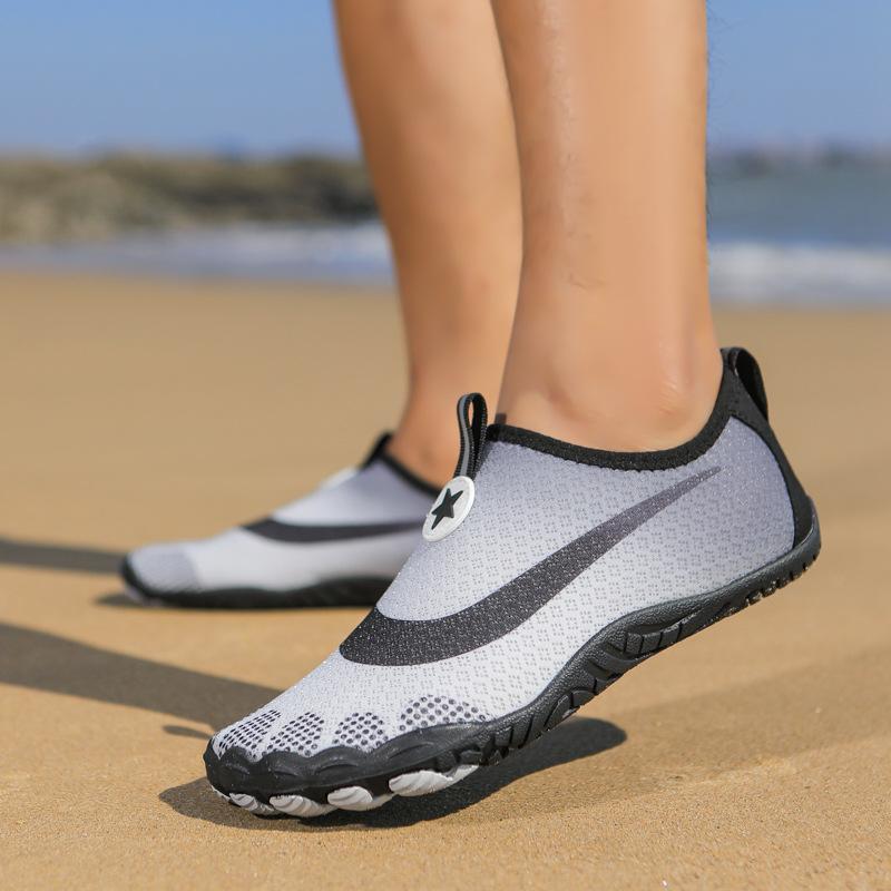 Новая пляжная обувь для отдыха на открытом воздухе, мужская и женская обувь для ручья, обувь для плавания вброд, нескользящая и устойчивая к порезам, дышащая задняя часть, мягкая подошва, быстросохнущая обувь для плавания
