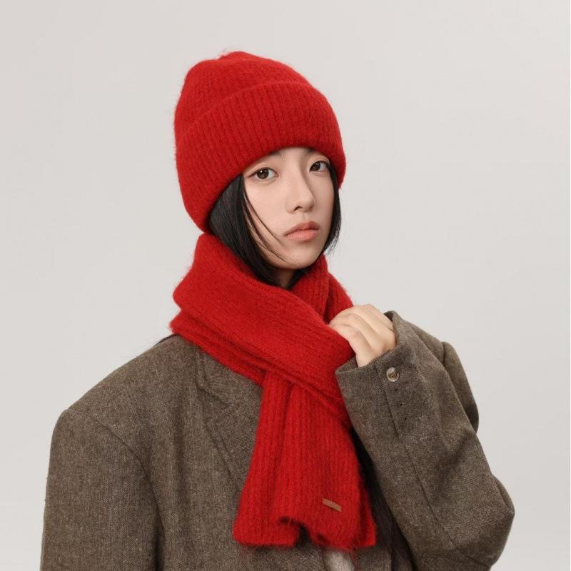 October siege knitted scarf women's autumn and winter hat women's new versatile solid color soft waxy warm containing wool two-piece set