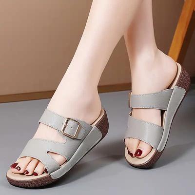 Женская обувь – Сандалии