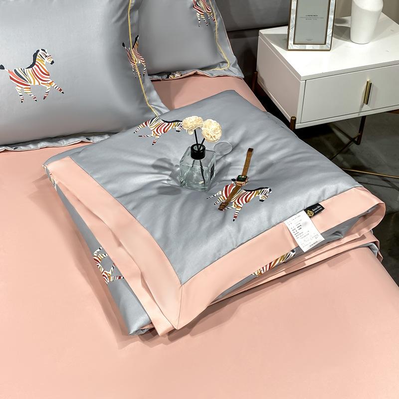 Летнее постельное белье из стираного ледяного шелка, полиэстеровое домашнее атласное летнее одеяло с кондиционером, одеяло, текстильное постельное белье