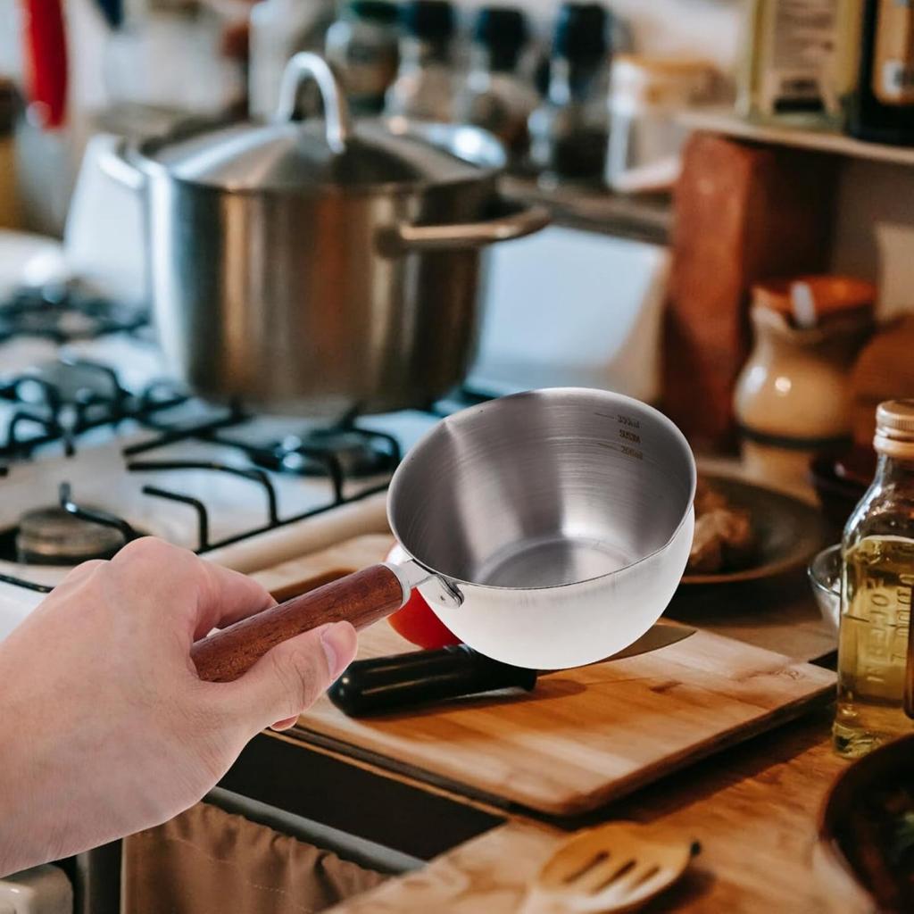 Butter Melting Pot Stainless Steel Saucepan with Spout Butter Warmer Pan Stock Pot Milk Cheese Pot Pouring Oil Pans for Soup Coffee Chocolate Sauce