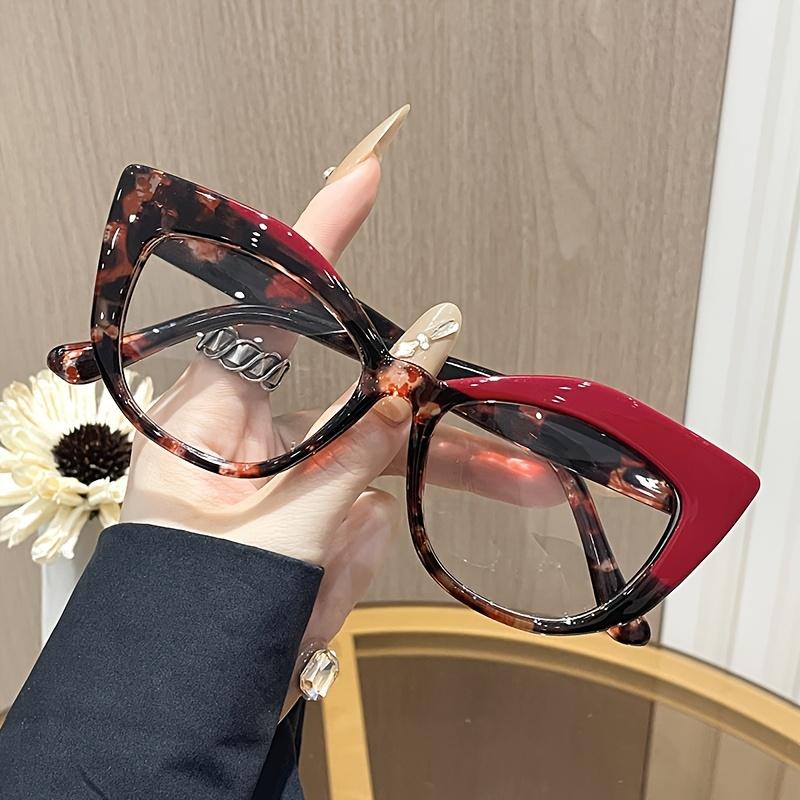 2026New Stylish Cat-Eye Glasses with Unique Blue Light Blocking Features Retro-Style Eyewear Designed for Women with Color Block