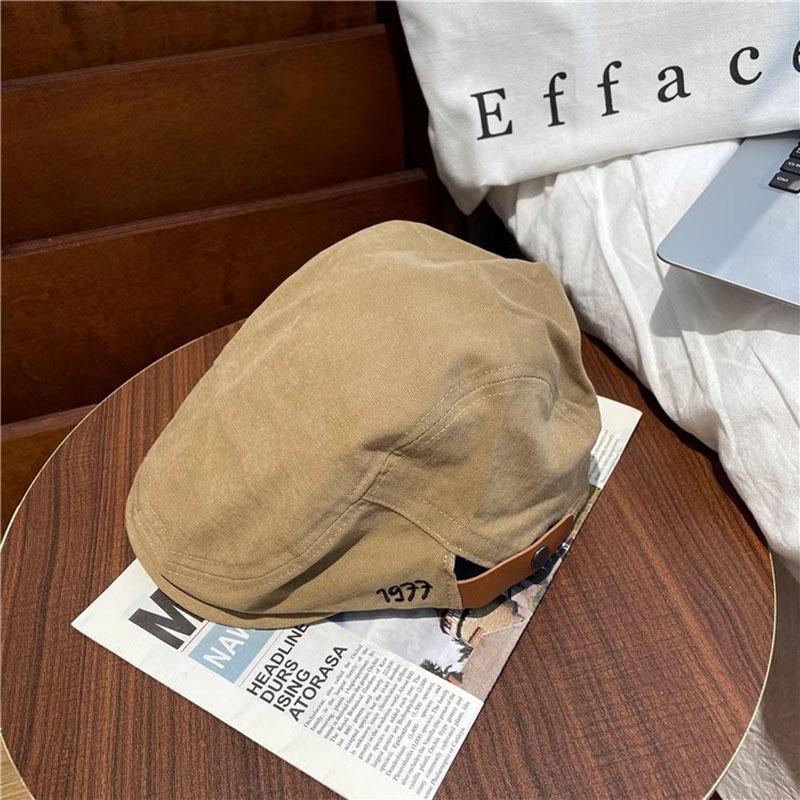 Korean Retro Anti-Forward Hat Women'S Casual Versatile Face Small Beret Artist Sunshade Cap