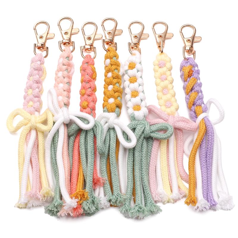 1pc/bag Alloy + Cotton Rope Daisy Key Chain DIY Craft Accessories