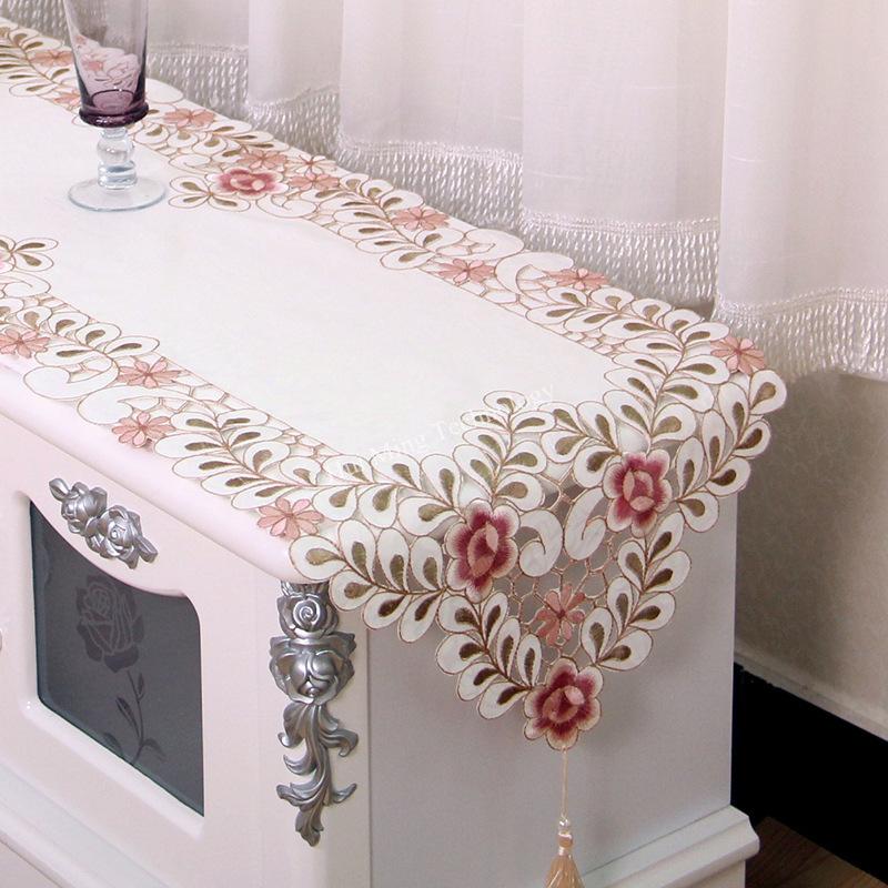 Дорожка для стола Европа Вышитые кисточки Дорожки для стола Флаг Чехол для стола Подставка для чашки Розовый цветок Баннерная подставка Ткань для тумбы под телевизор