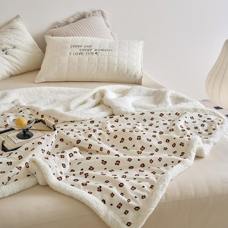 Леопардовый плед, ультрамягкое уютное одеяло, теплое пушистое флисовое одеяло для дома, дивана, кровати, кемпинга, путешествий