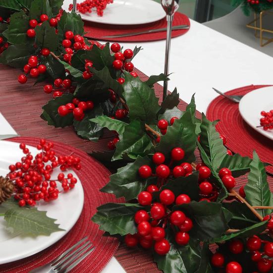Рождественская искусственная гирлянда из ротанга с зелеными листьями и красными ягодами в помещении и на открытом воздухе, настенная подвеска, рождественские искусственные растения, украшение для праздничной вечеринки, реквизит для фотографий