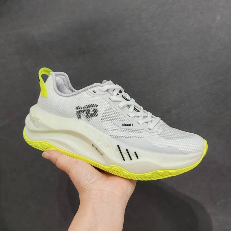 Classic Brand Comfortable Breath Walking Jogging Shoe Thick Soled Shock Absorbing Trail Running Shoe Wide Last Running Sneakers