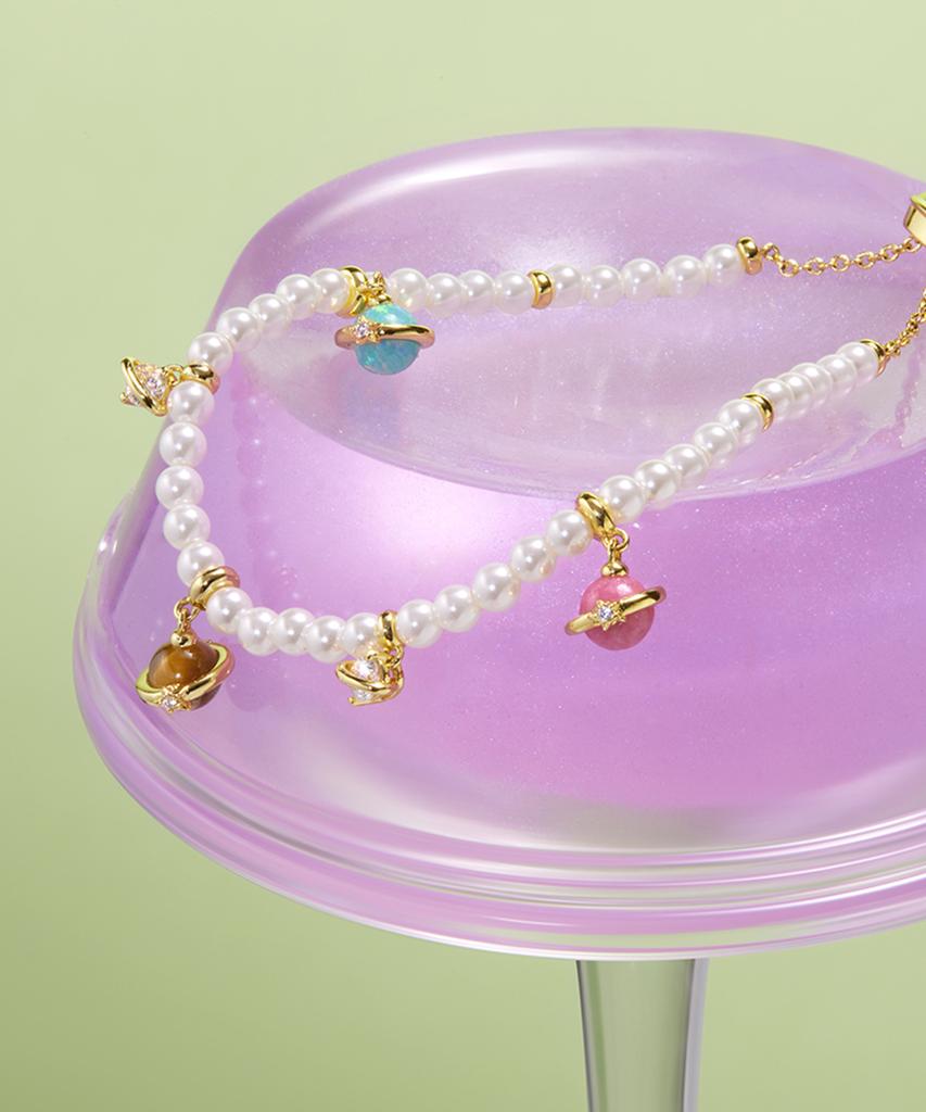 Lola Rose Heliocentric Multi Gemstone Pendant Women'S Pearl Bracelet