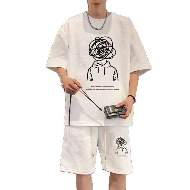Stylish American Short-Sleeve Summer Set: Round Neck T-Shirt & Five-Point Shorts for Young Men