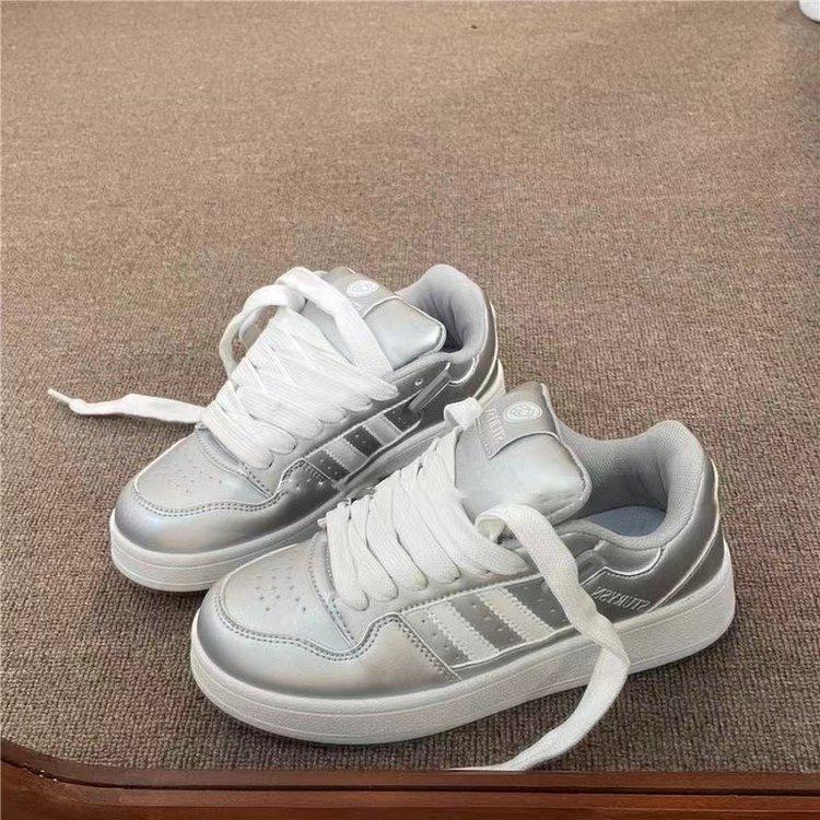 2024 новый нишевый студенческий дизайн, ретро классический тренд, кеды на платформе, корейская версия, ins, уличная съемка, повседневная универсальная обувь