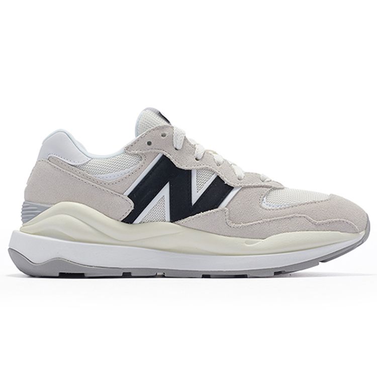 New Balance Кроссовки унисекс 57/40 Sea Salt Кремово-черные M5740CBC