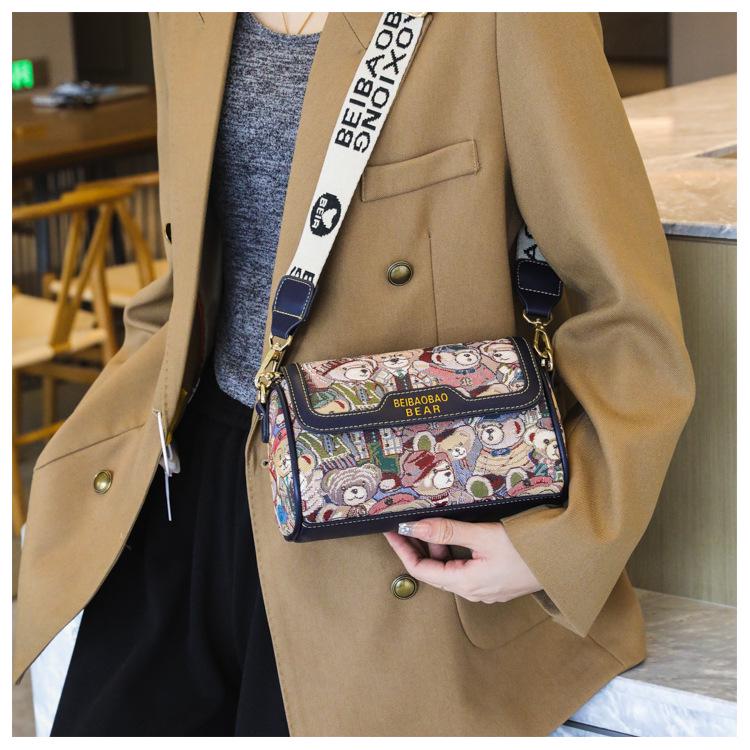 Beibaobao Cartoon Bear Contrast Messenger Bag - 2024 New Fashion Shoulder Bag for Women