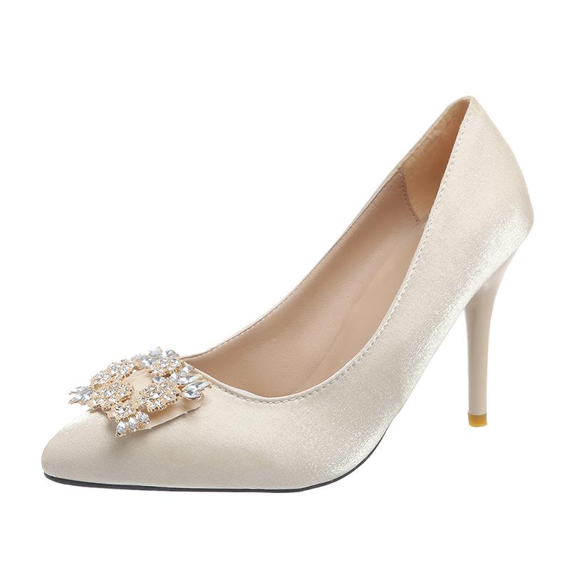Французские свадебные туфли, белые атласные модельные туфли подружки невесты с пряжкой из снежинок и жемчуга, белые туфли на высоком каблуке, свадебные туфли больших размеров, женские туфли на каблуке