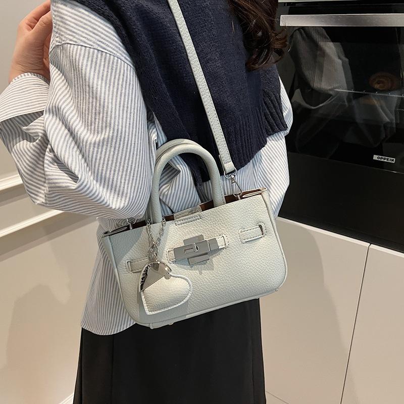 Сумка-тоут премиум-класса для ношения в руках, женская новая модная простая на плечо, сумка-мессенджер, нишевая сумка для поездок на работу