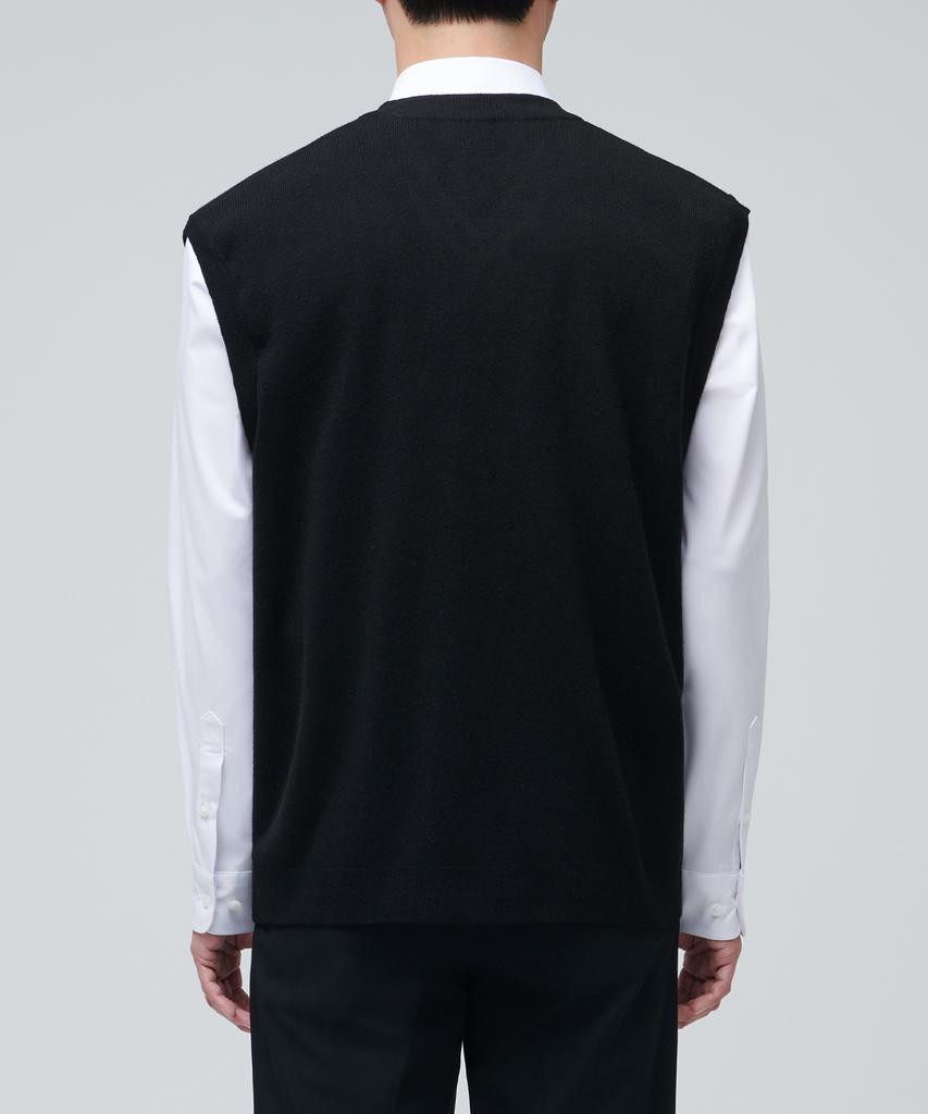 MUSINSA STANDARD Lambswool V-Neck Knit Vest [Black]