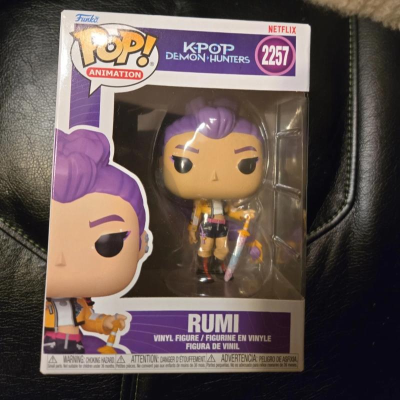 Kpop Охотники на демонов Руми Кукла-персонаж Funko Pop Официальная Оригинальная Джину Руми Неуклюжая Z0Ey Мира Лимитированная серия Модель Коллекционная игрушка