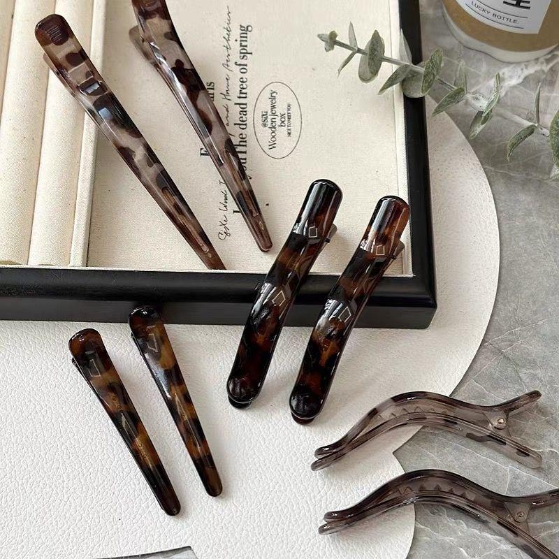 2 шт. Большие заколки для волос с леопардовым принтом, Зажимы-уточки, Нескользящий захват для укладки задней части головы, Женские модные заколки для волос