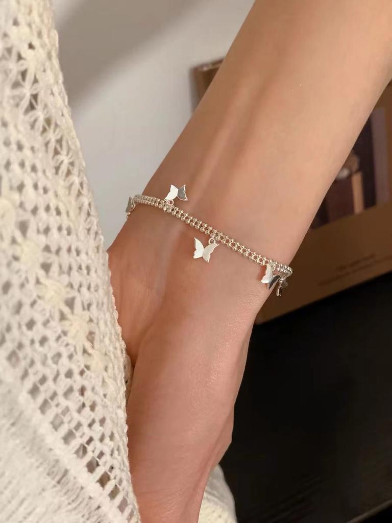 Deluxe And Heart Butterfly Bracelet For Women Highend Alloy Plated Jewelry