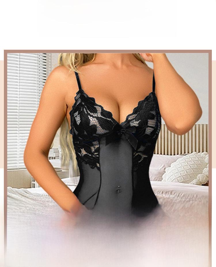 European and American Sexy Lace Mesh Lingerie Set with Suspenders. Perfect for a Romantic Night In or a Special Occasion.