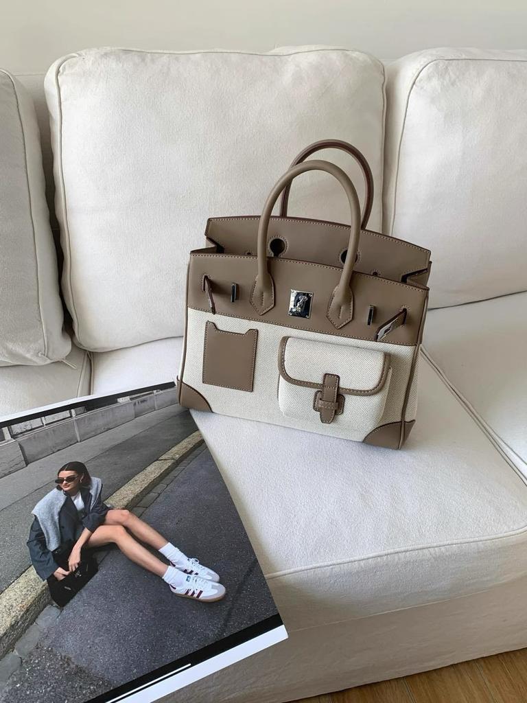 Классический бренд Текстура Воловья кожа Версия Сумка-тоут Большая вместимость Воловья кожа Деликатная сумочка Сумка на плечо