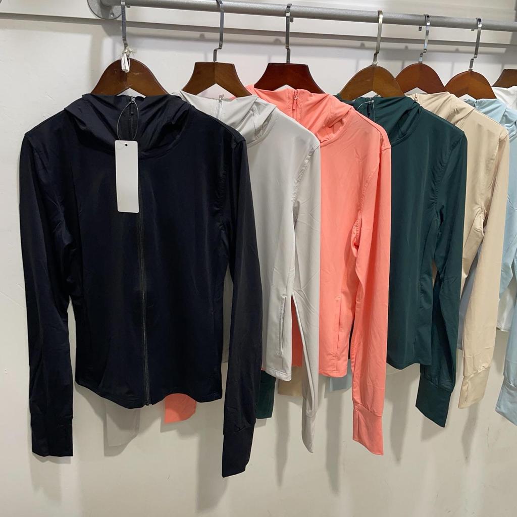 Japanese Women's AIRism Slim Fit High Elasticity Zipper Hooded Cardigan for Sun Protection, Cool and Stylish Outerwear