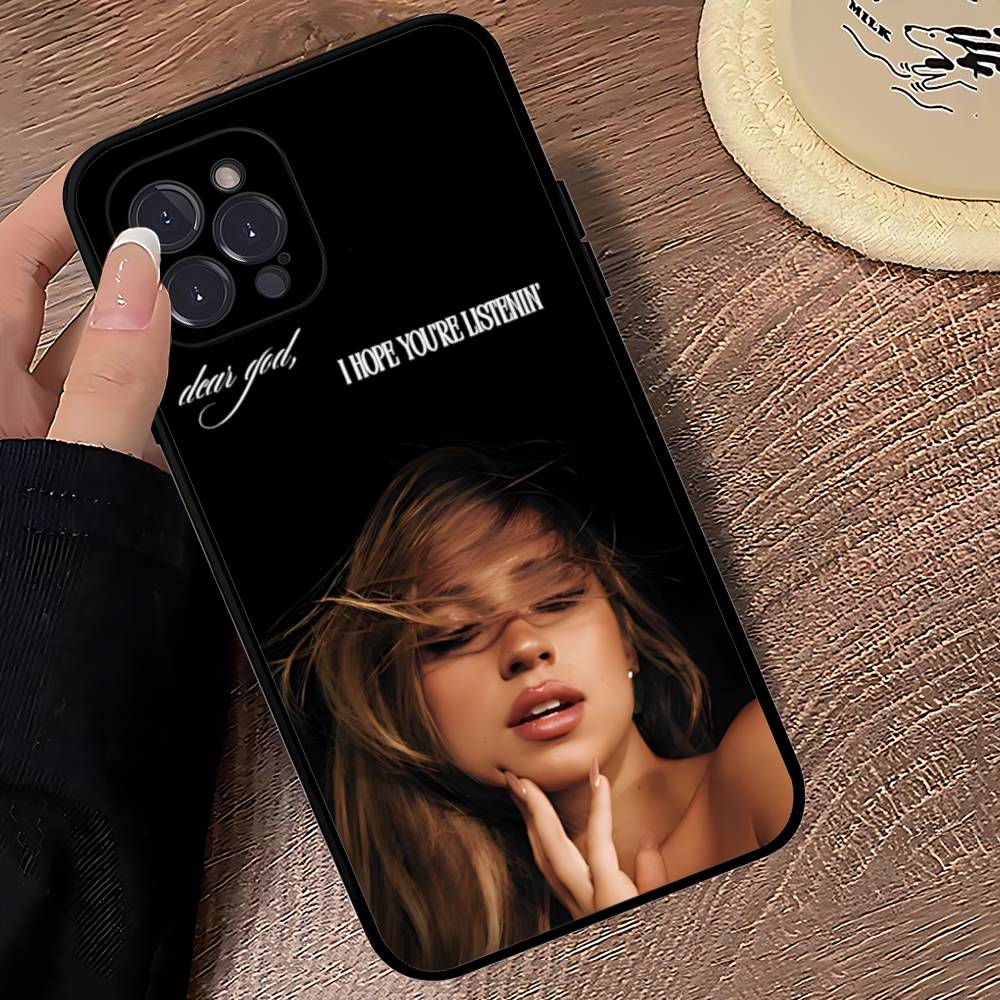 Canadian Female T-Tate Singer M-McRae Phone Case For Iphone 17 16 15 14 13 12 11 Pro Max Plus Black Shell Cover Case