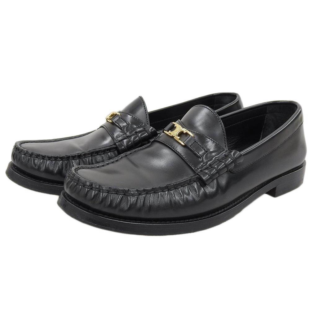 Celine Excellent Condition LUCO/Luco Polished Bullskin Triomphe Metal Piece Flat Loafers In Black and Gold, 335813602C Shoes 38.5 Black / goldUsed