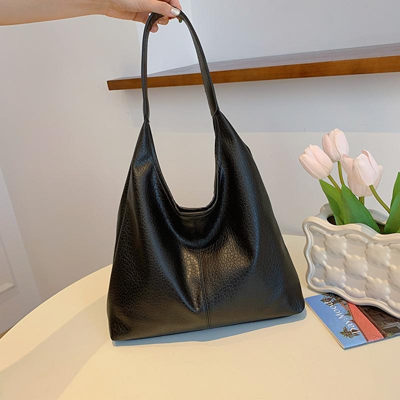 Female Summer Underarm Hipster Bag Tote Bag Student Class Large Capacity Shoulder Bag Commuter Bag