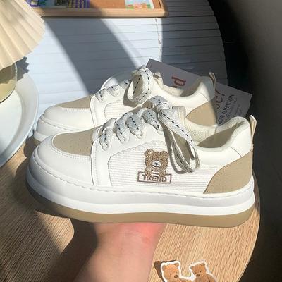 Туфли с толстой подошвой, женские осенние новые туфли для маффинов с толстой подошвой, одинаковые по цвету, с круглой головкой, на шнуровке, повседневные спортивные белые туфли