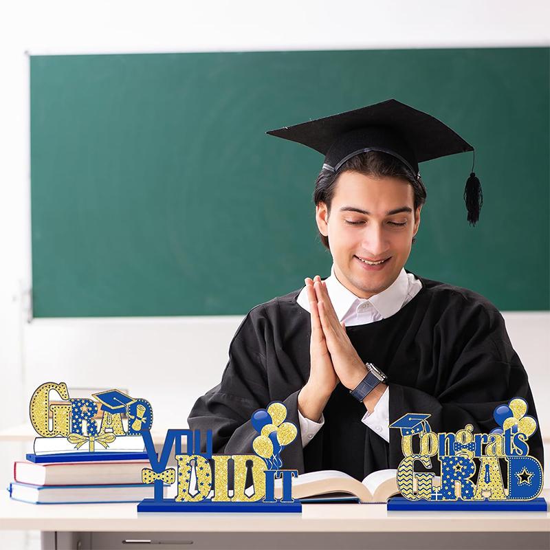 4pcs/Set 2025 Graduation Season Handmade Cartoon Pattern DIY Gift Creative Celebration Unique Wood Desktop Ornaments Decorations