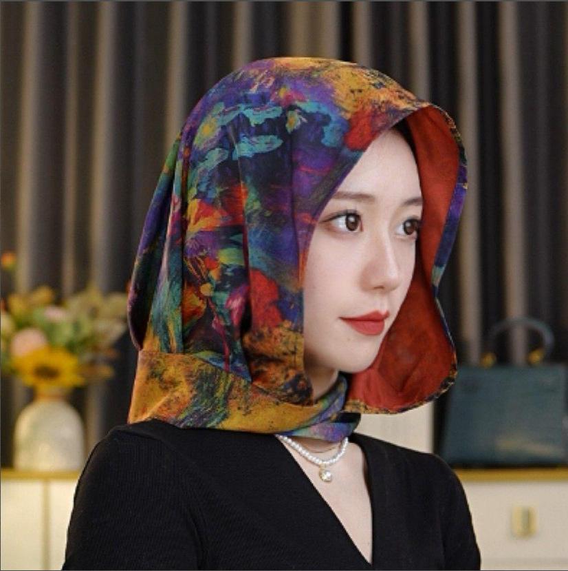 Variety of hats, silk scarves, scarves, sunshade triangular headscarves, women's bag heads, multi-functional fashion, small long streamer scarves.