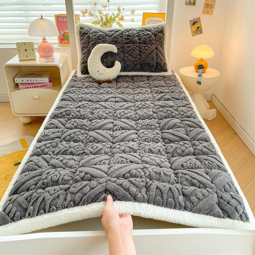 Зимний утолщенный наматрасник из тафты и бархата - Мягкое молочное бархатное постельное белье для общежития, односпальный или двуспальный