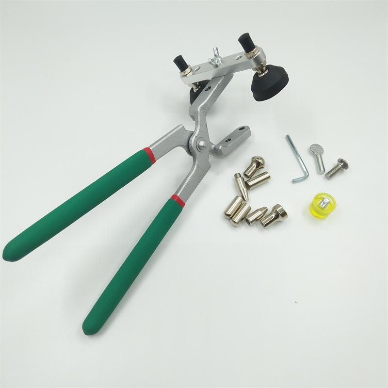 Клещи для ремонта и выпрямления вмятин на листовом металле