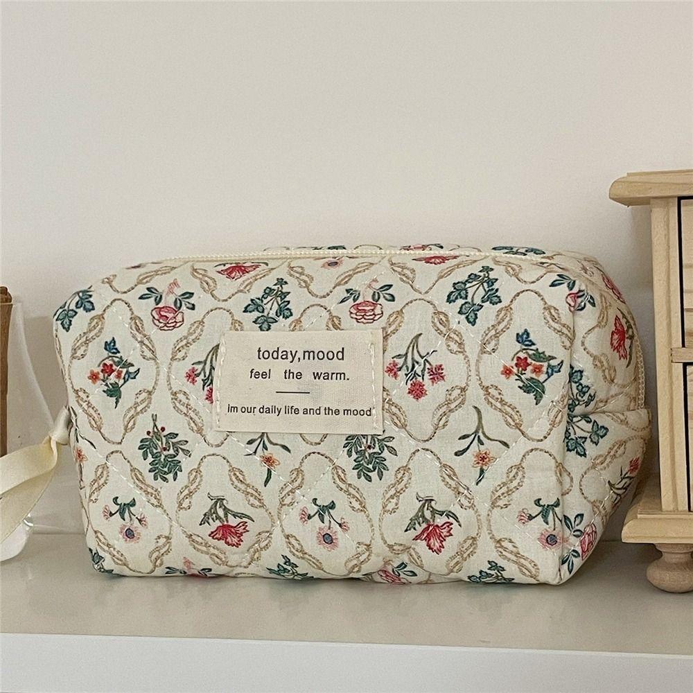 Large Floral Cosmetic Bag Coquette Organizer Bag Fashion Aesthetic Toiletry Bag  for Women Girls